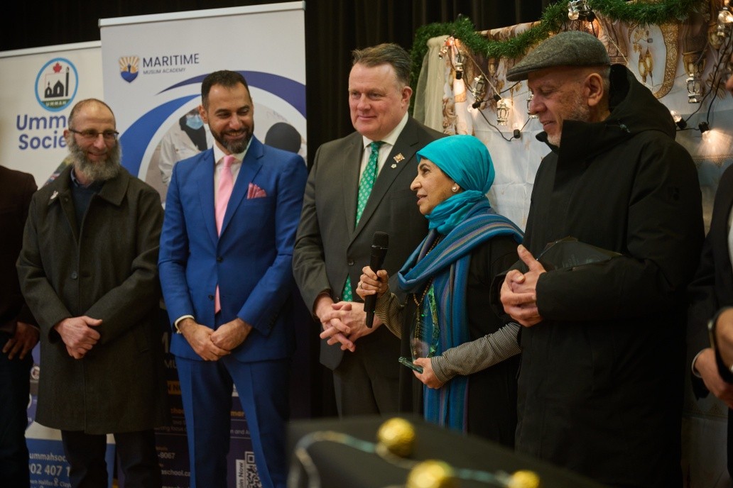 Dr. Ismail Cajee & Fatima Cajee award photo 2